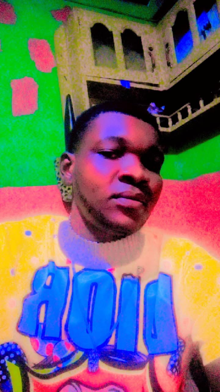 akindele at ChatLanka