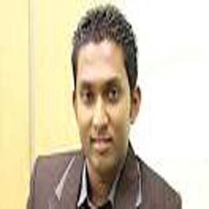 Dumal Warnakulasuriya photo