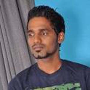 Suresh Lakshan photo